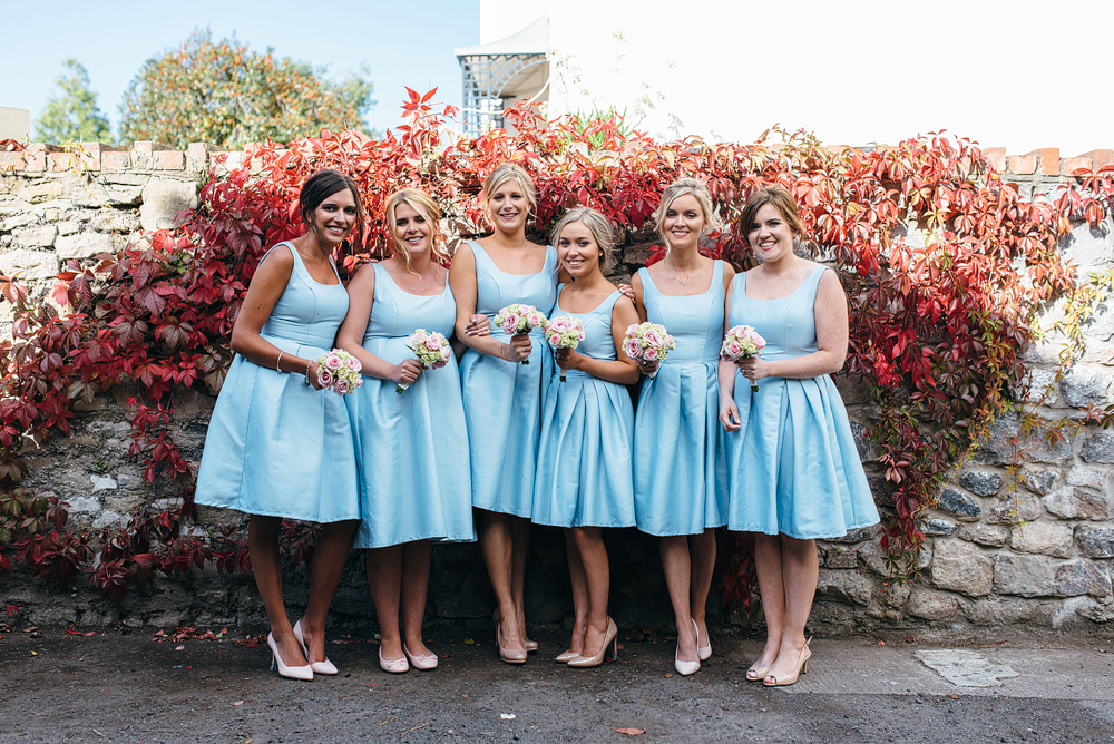 bridemaids in blue dresses. Summer wedding ideas